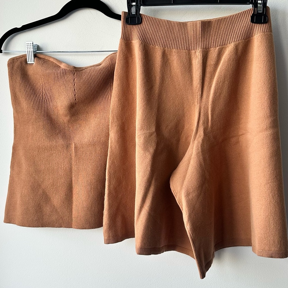 🆕 Free People Strapless Knit Top & Wide Leg Shorts Set, small top med bottom